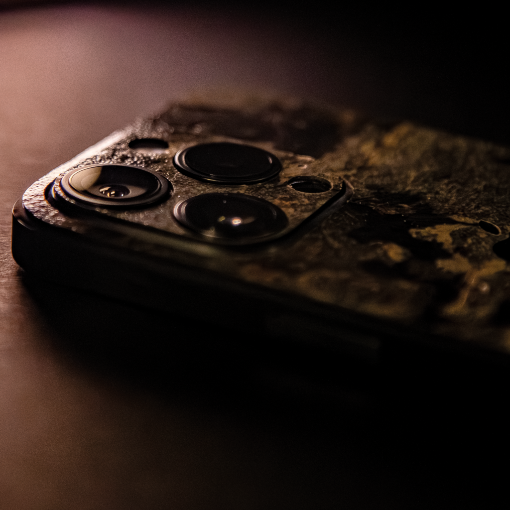 iphone-16-pro-max-slate-lite-rustique-stone-skins-kamera