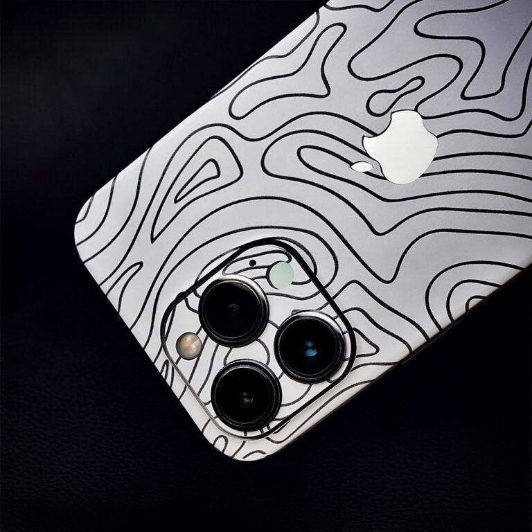 iphone-skins-wild-line-white-black