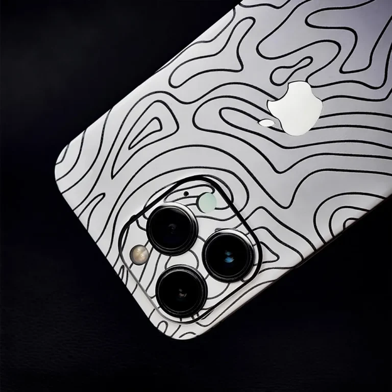 iphone-skins-wild-line-white-black